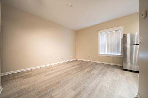 Empty Room at Tremont Terraces Apartments, Ohio
