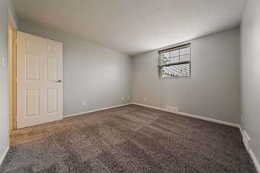 Open Space at River Run Apartments, Warren, 44485