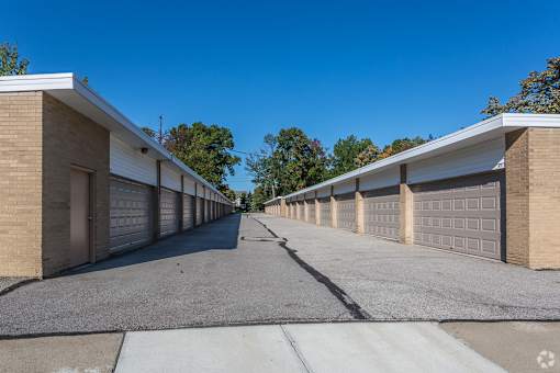 Wynwood Community Private Garages
