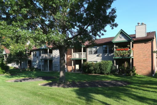 Park Like Setting at Hunt Club Apartments, Copley Ohio