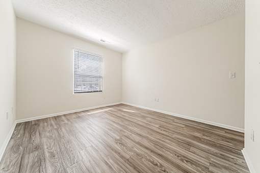 Plank-style bedroom option at Hunt Club Apartments, Ohio