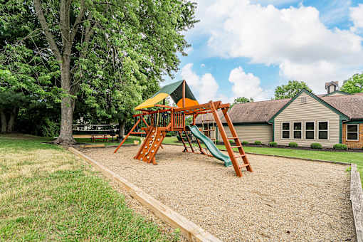Playground at Hunt Club Apartments, Ohio, 44321