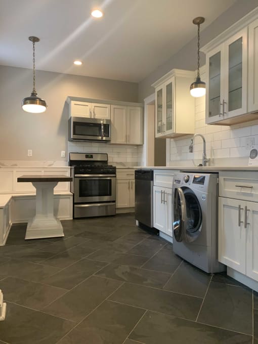 Fully Furnished Kitchen With Stainless Steel Appliances at Integrity Cleveland Heights  Apartments, Ohio, 44106