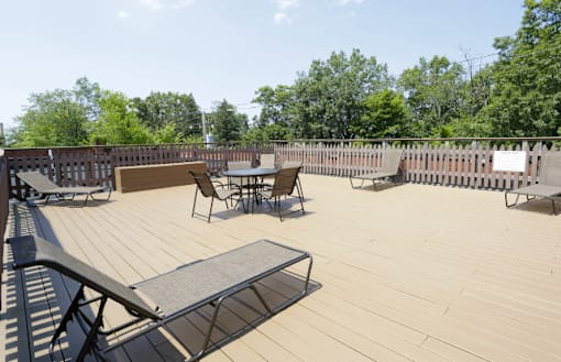 Sundeck at Heights Collection Apartments, Ohio 44106