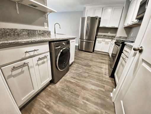 Washer Dryer Kitchen Remodel at Old Green Place Apartments, Integrity Realty LLC, Beachwood, OH