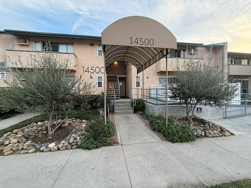 Entrance staircase to Vinton Apartments.