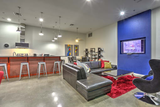 Relax at the Resident Lounge at The Mosaic on Broadway, San Antonio, TX