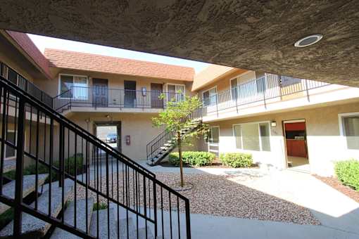 Community Courtyard at Loma Linda Prospect Apartments, California, 92354