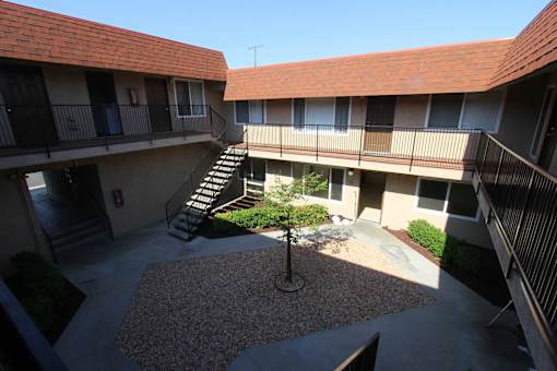 Garden Courtyard at Loma Linda Prospect Apartments, Loma Linda, California