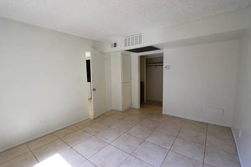 Vacant Room at Loma Linda Prospect Apartments, Loma Linda, California