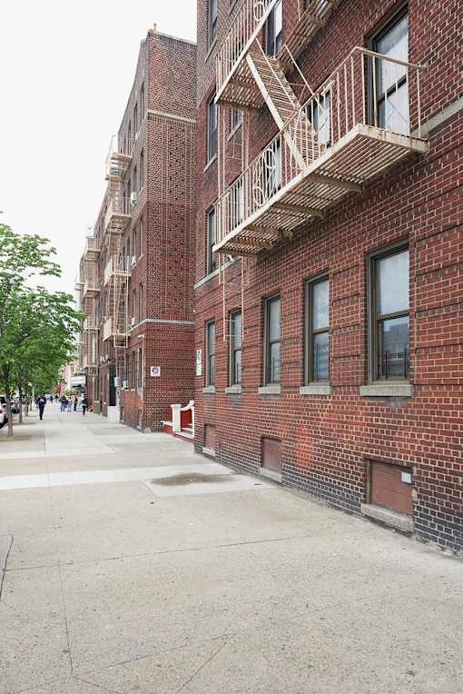 Bronx River Ave exterior