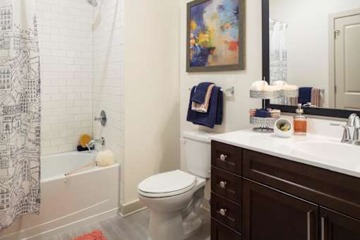 Bathroom with Tub