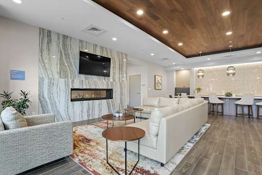 LIBRARY LOUNGE