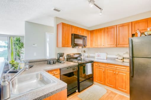 Spacious Kitchen at Middletown Ridge Apartments, Connecticut