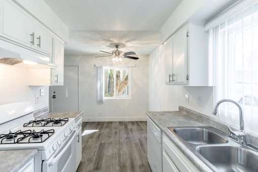 Parkwood Apartments