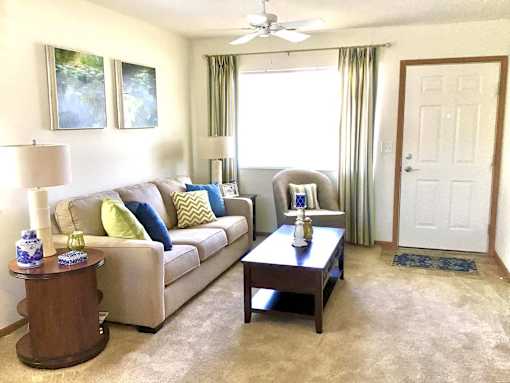Northtowne Apartments one bedroom living room