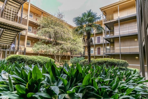 Courtyard at 1401 West Paces, Georgia