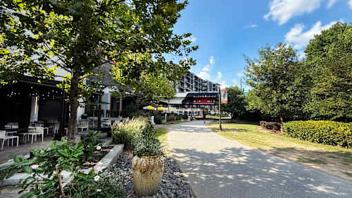 Neighborhood Paths at West Inman Lofts, Georgia, 30312