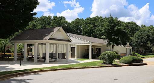 affordable section 8 stone mountain a white building with columns and a covered porch