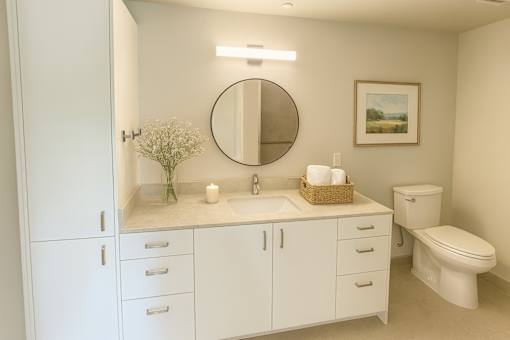 White bathroom at Hearthstone Lodge Senior Residences, Auburn
