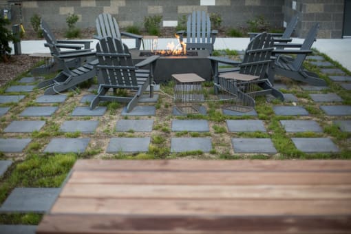 firepit with picnic table at Pinnex, Indianapolis, IN, 46203