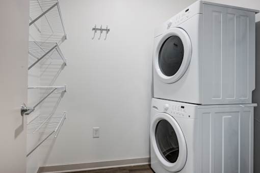 Laundry Room at 747 Apartments, Indianapolis, IN, 46202