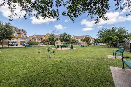 Pet Park at Avenues at Tuscan Lakes, Texas, 77573