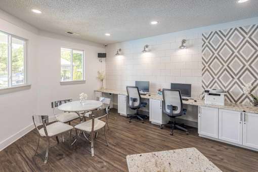 Corporate Center at Butternut Ridge Apartments, Ohio
