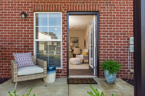 patio area outside of apartment at Overland Park, Ohio, 43147