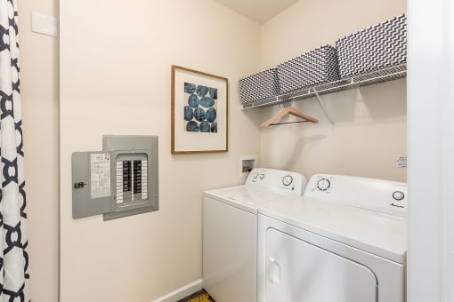 washer and dryer units in apartment at Overland Park, Pickerington, 43147