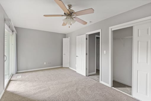 Carpeted Bedroom at Spring Creek Townhomes, Illinois, 62702
