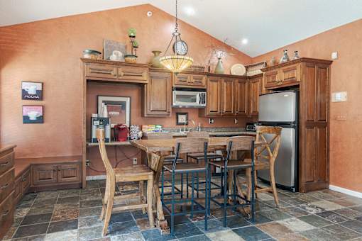 Beautiful Kitchen at Springhill Apartments, Overland Park, KS