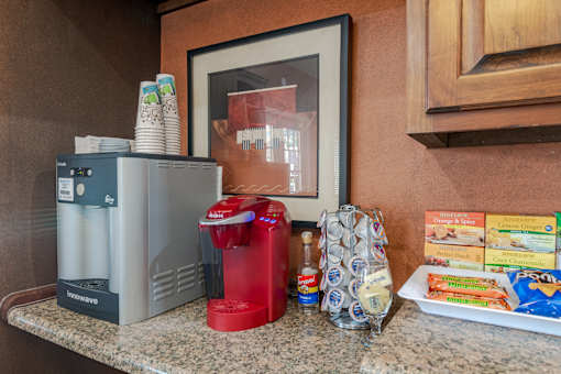 UV light sterilizer at Springhill Apartments, Kansas, 66213