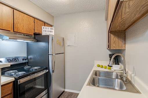 Equipped Kitchen at Springhill Apartments, Overland Park, KS, 66213