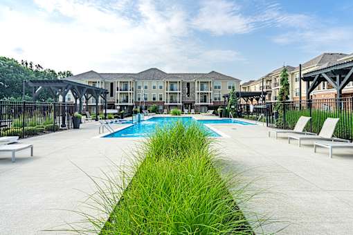 Grassy Area at The Greyson, Hilliard