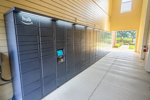 Amazon Lockers at The Greyson, Hilliard, OH
