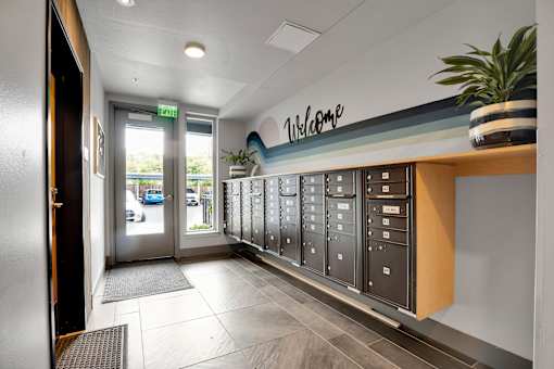 The 72nd Apartments | Package Receiving