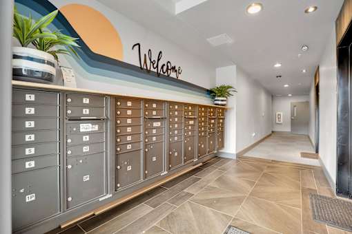 The 72nd Apartments | Package Receiving