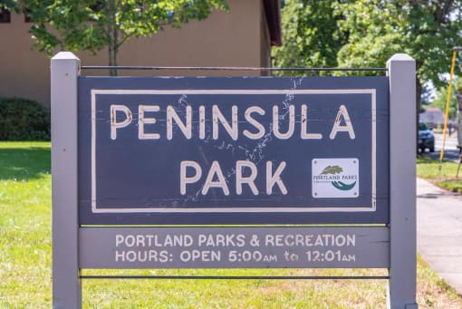 Claudia Arms | Peninsula Park | Portland, OR