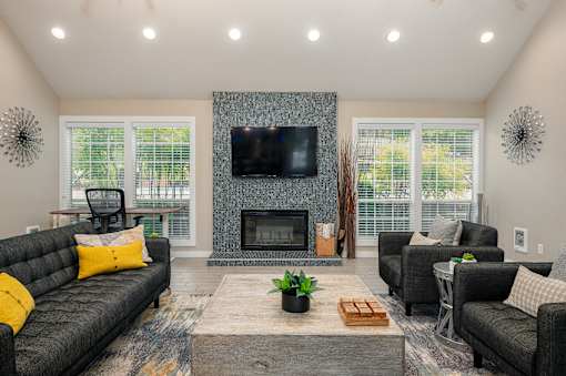Haven Lake Oswego | Clubhouse