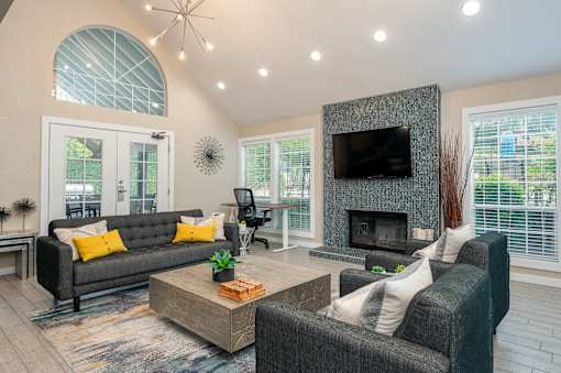 Haven Lake Oswego | Clubhouse