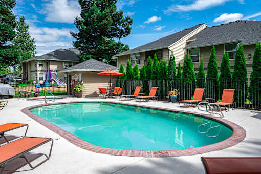 Village at Sunrise | Pool
