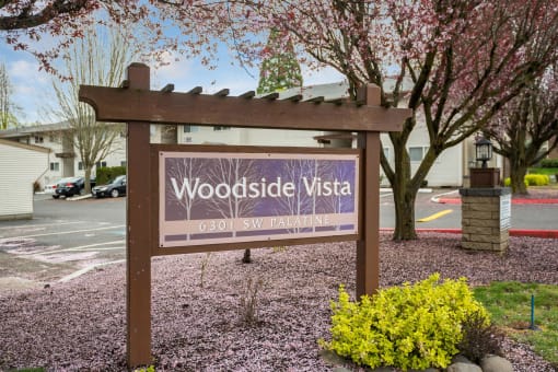 Woodiside Vista | Monument Sign
