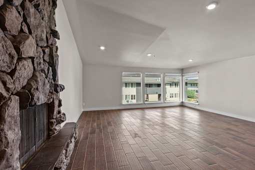 inside view of exterior at Lakeside