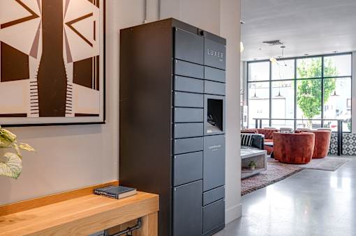 The Robert | Package Lockers