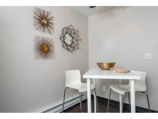 West End | Dining Space