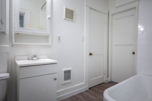The Shannon | #104 All White Bathroom