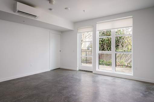 The Robert | Living Area