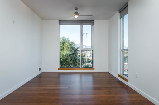 Central Eastside Lofts | Laurelhurst Living Room