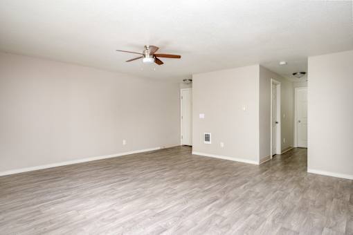Twin Creeks | Living Room